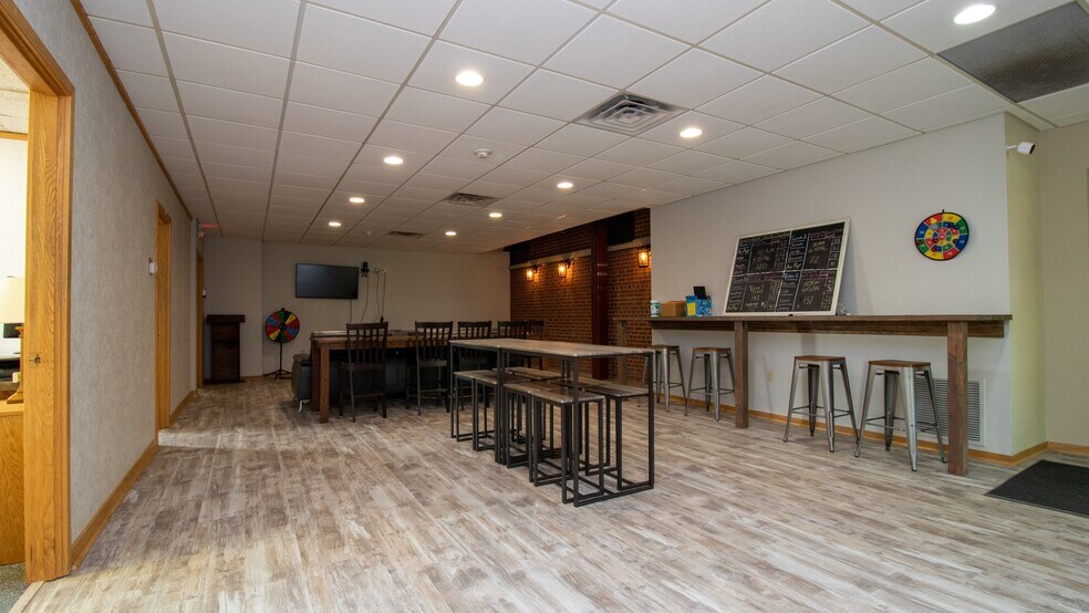 More Photos Of 214 2nd St, Brokaw Loft Creative Space For Sale