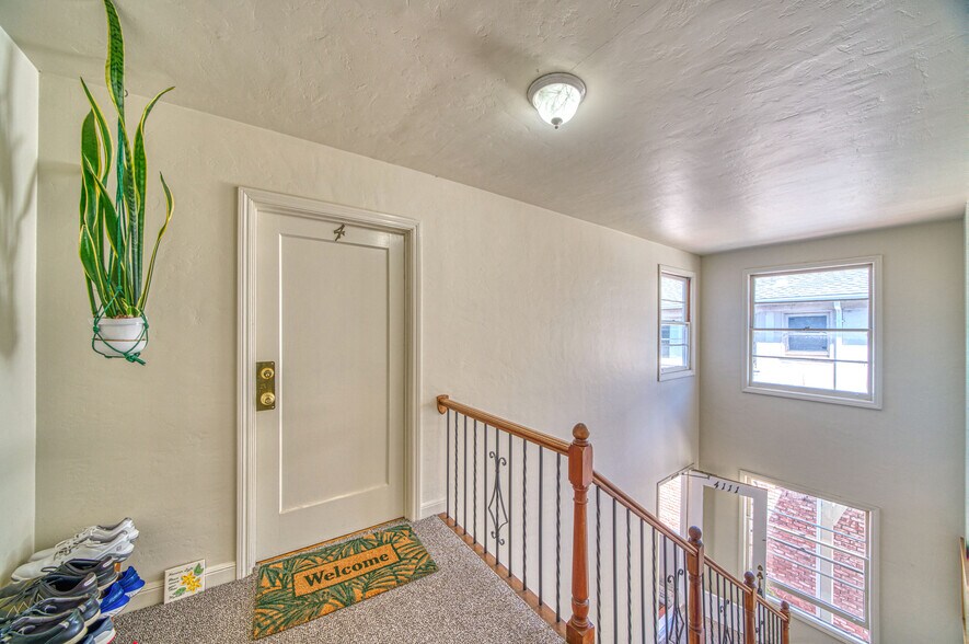 More Photos Of 4111 Beresford St, San Mateo Apartments For Sale