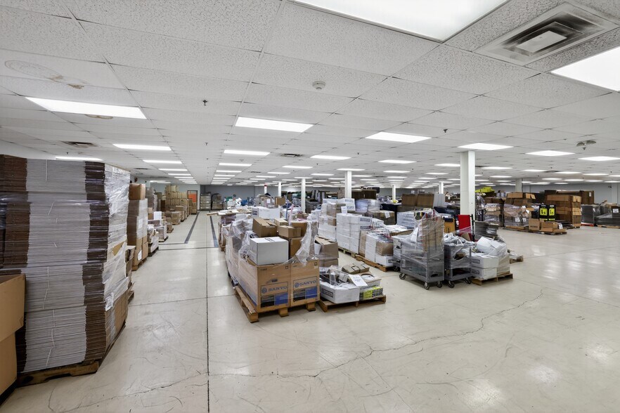 More Photos Of 274 Shoemaker Rd, Pottstown Manufacturing For Lease