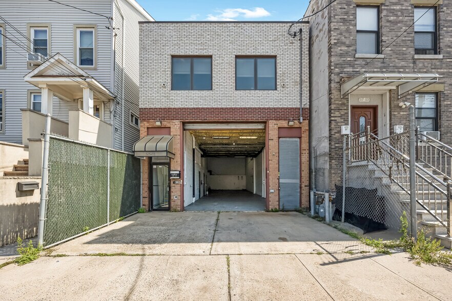 More Photos Of 57-11 58th St, Maspeth Warehouse For Sale