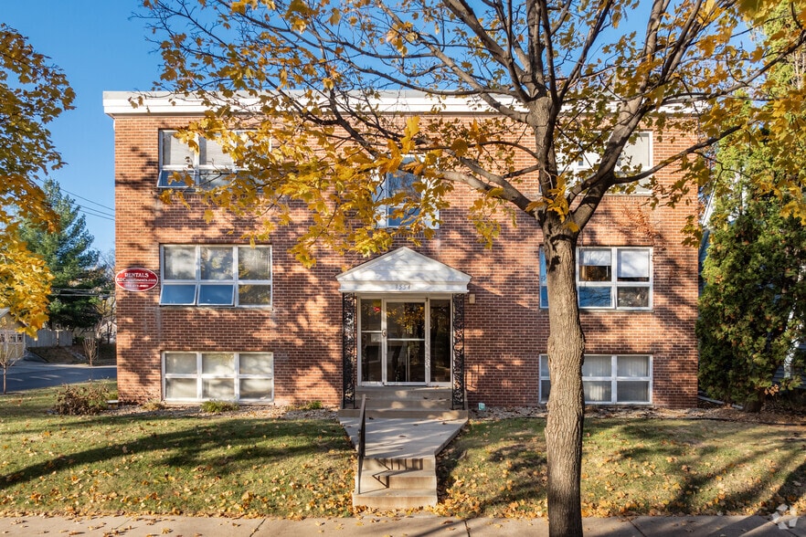 More Photos Of 3554 17th Ave S, Minneapolis Apartments For Sale