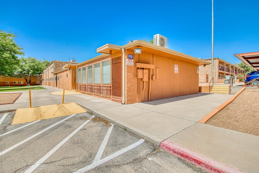 More Photos Of 849 Lafayette Dr, El Paso Apartments For Sale