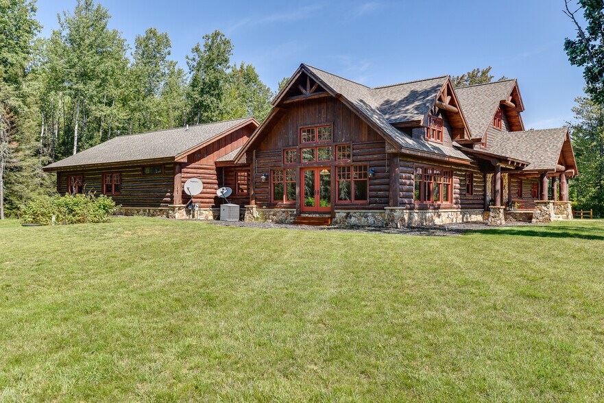 More Photos Of 5771 US Highway 45, Land O Lakes Office For Sale