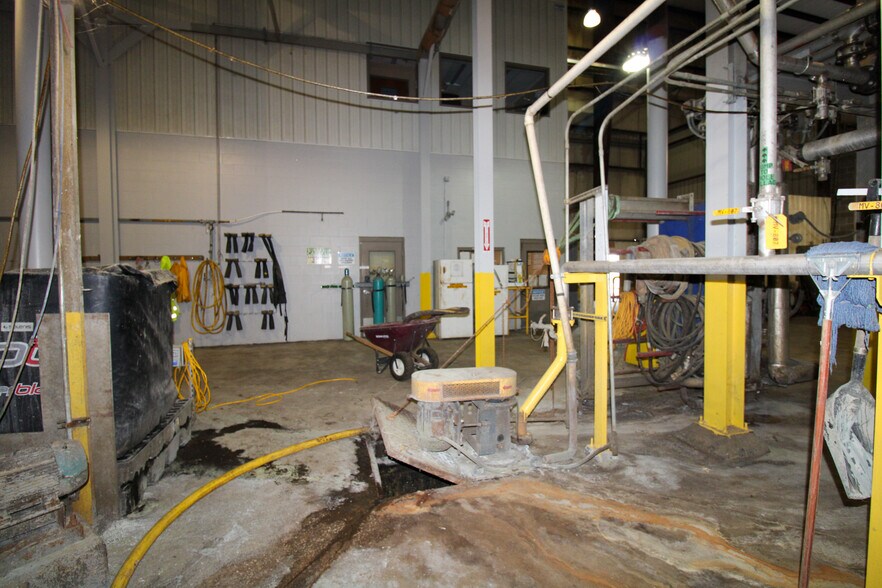 More Photos Of 6059 159th St, Galva Food Processing For Sale