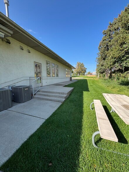 More Photos Of 2345 King Ave W, Billings Office For Lease