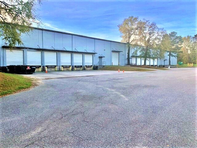 More Photos Of 1023 Legrand Blvd, Charleston Warehouse For Lease