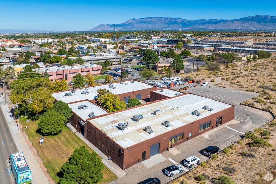 More Photos Of 2700 Yale Blvd SE, Albuquerque Office For Lease