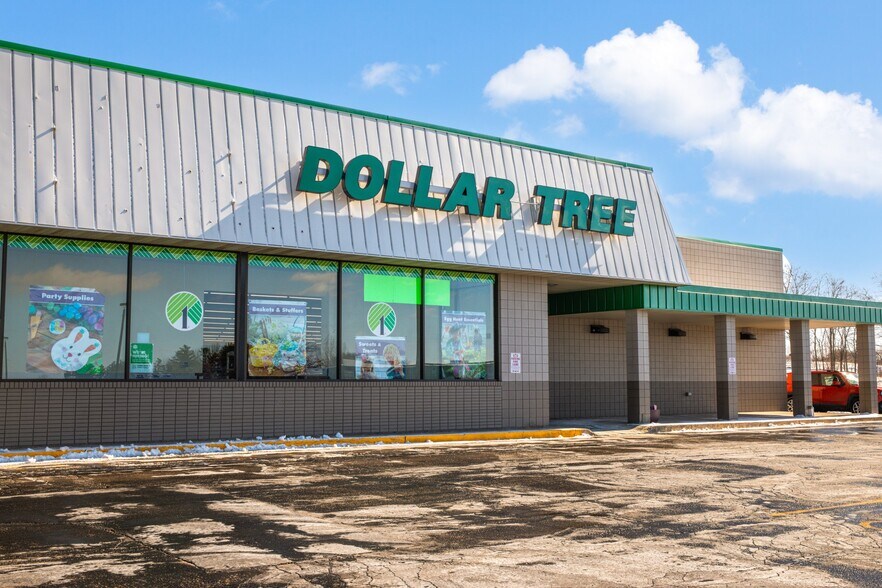 More Photos Of 720-756 Broadway St, Berlin Unknown For Lease