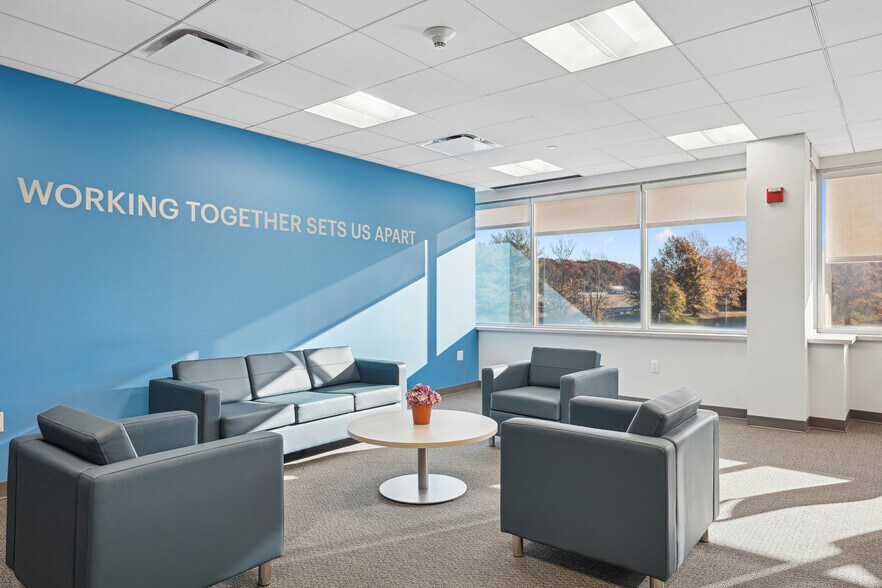 More Photos Of 48 S Service Rd, Melville Office For Lease