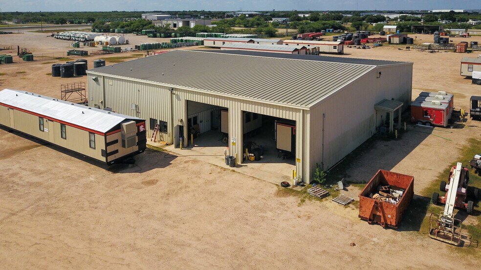 More Photos Of 8609 Lone Tree Rd, Victoria Industrial For Sale