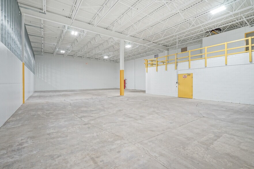 More Photos Of 171 Heller Pl, Bellmawr Warehouse For Lease
