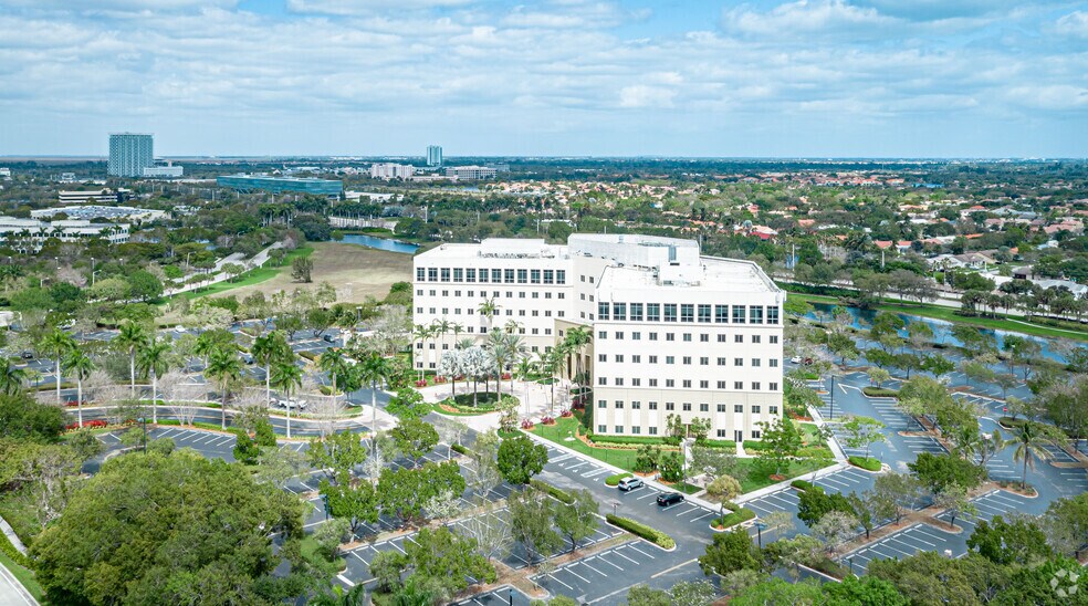 More Photos Of 1000 Sawgrass Corporate Pkwy, Sunrise Office For Lease