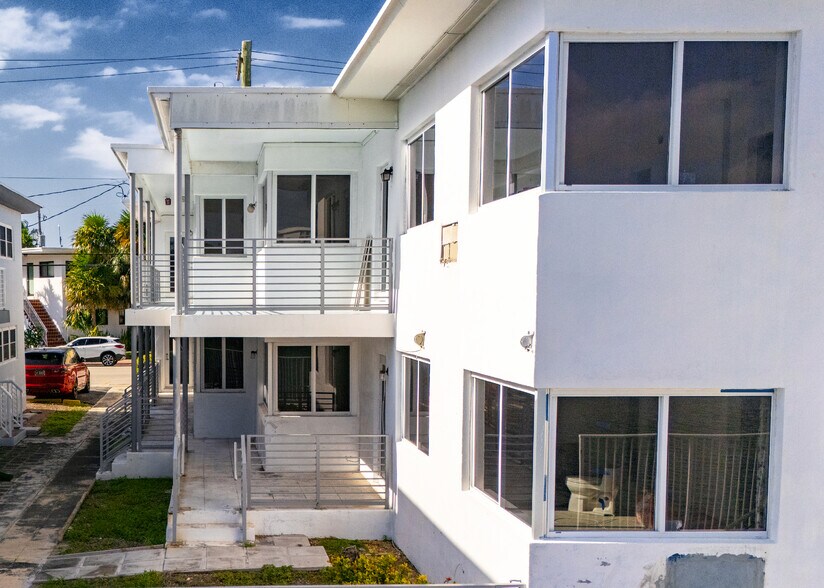 More Photos Of 8025 Crespi Blvd, Miami Beach Apartments For Sale