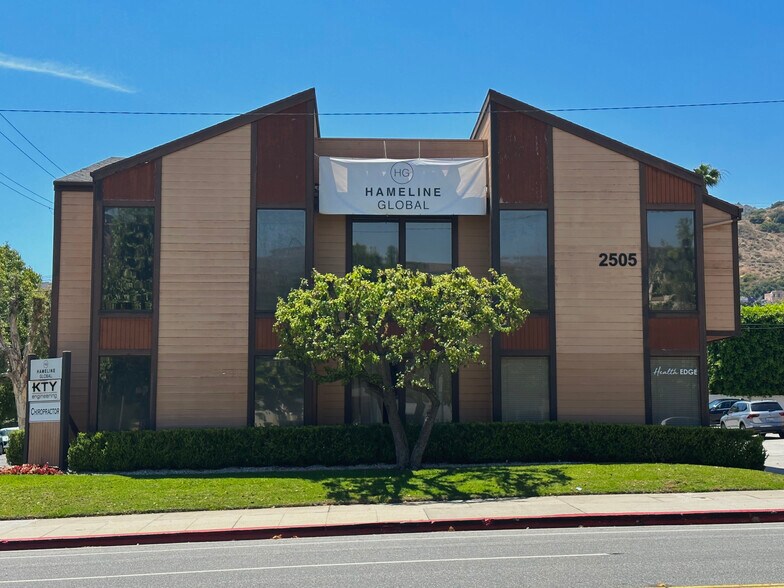 More Photos Of 2505 Canada Blvd, Glendale Office For Lease