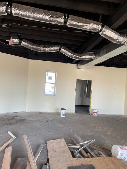More Photos Of 1101-1111 W Allegheny Ave, Philadelphia Storefront Retail Office For Sale