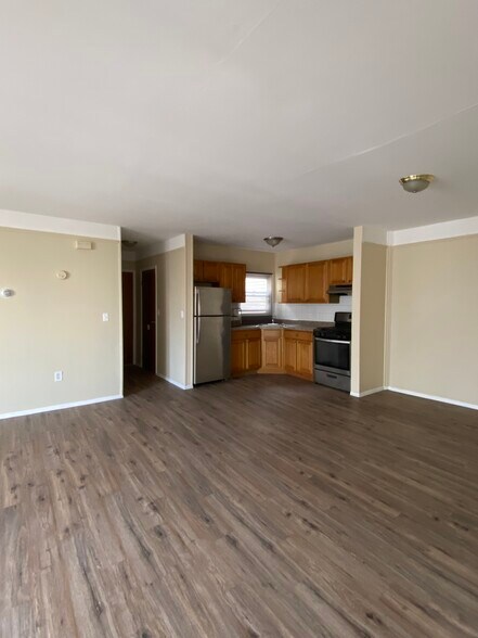 More Photos Of 6817 Forest Ave, Ridgewood Storefront Retail Residential For Sale