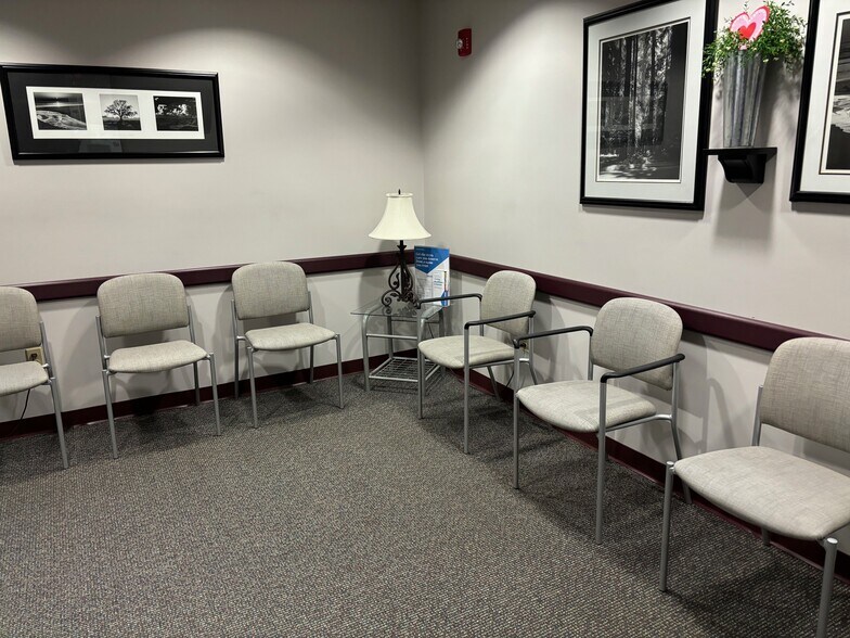 More Photos Of 100 Schuylkill Medical Plz, Pottsville Medical For Sale