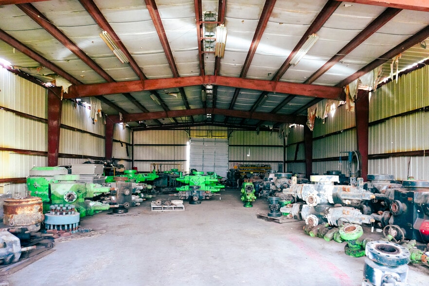 More Photos Of 4127 County Road 34, Robstown Warehouse For Sale