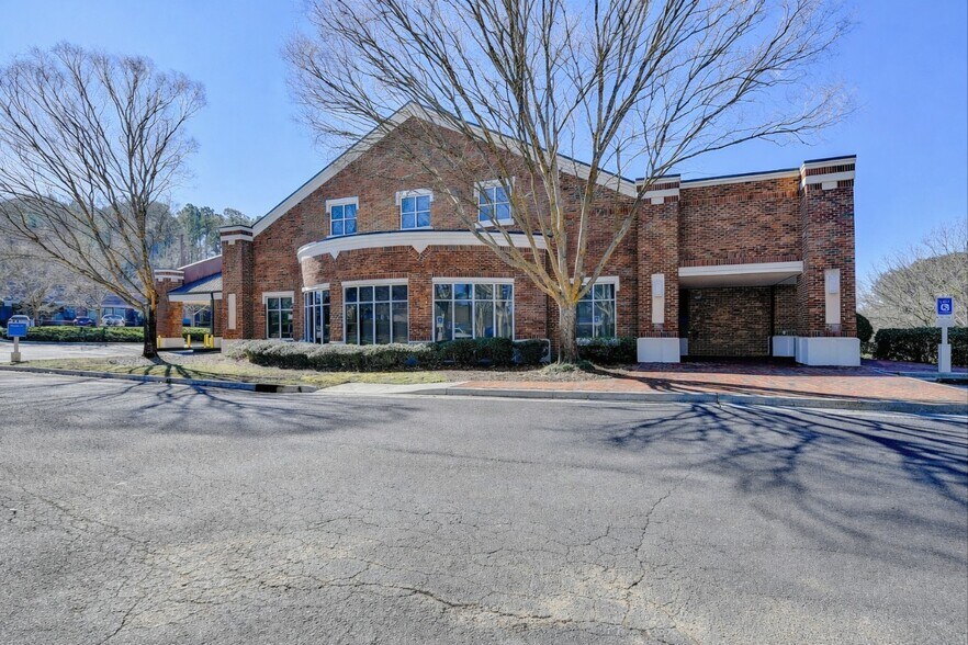 More Photos Of 10500 Old Alabama Connector Rd, Alpharetta Bank For Sale