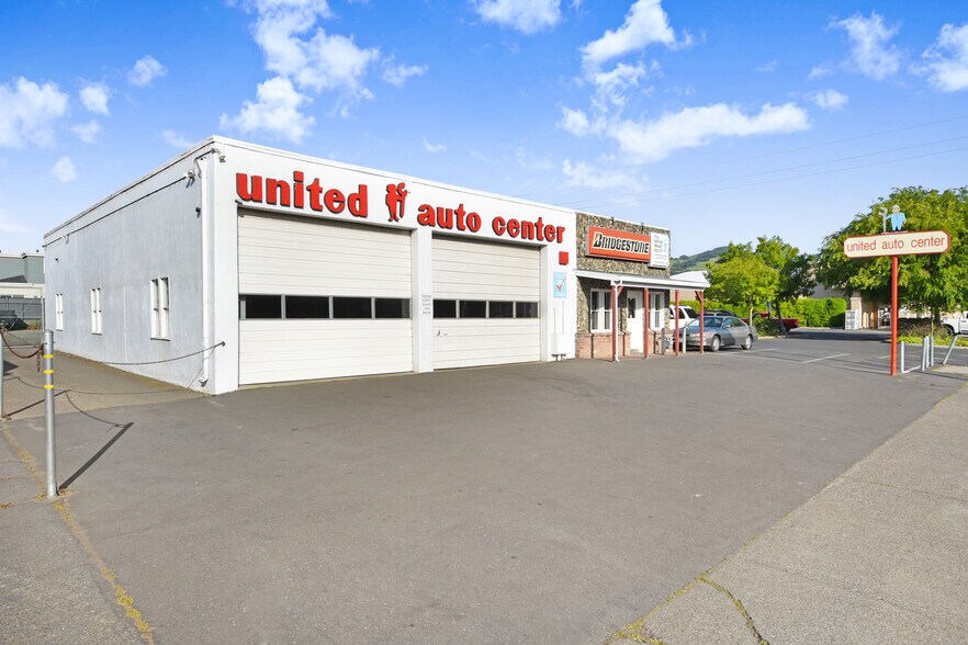 Primary Photo Of 1576 Petaluma Hill Rd, Santa Rosa Auto Repair For Sale