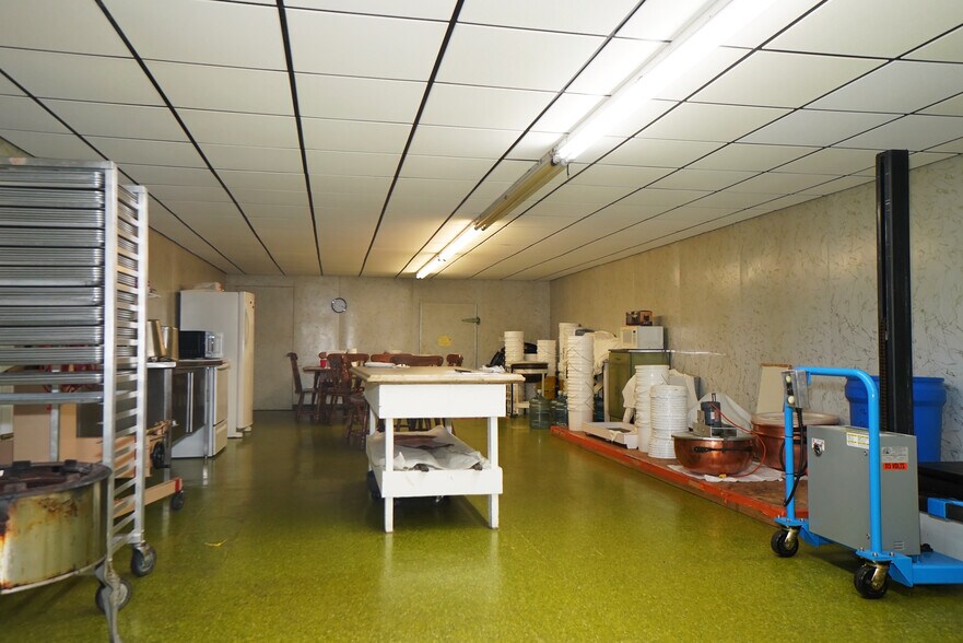 More Photos Of 1391 State Route 66, New Bethlehem Freestanding For Sale