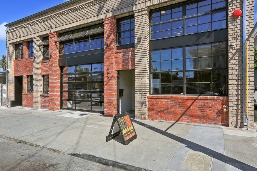 Primary Photo Of 490 43rd St, Oakland Loft Creative Space For Lease