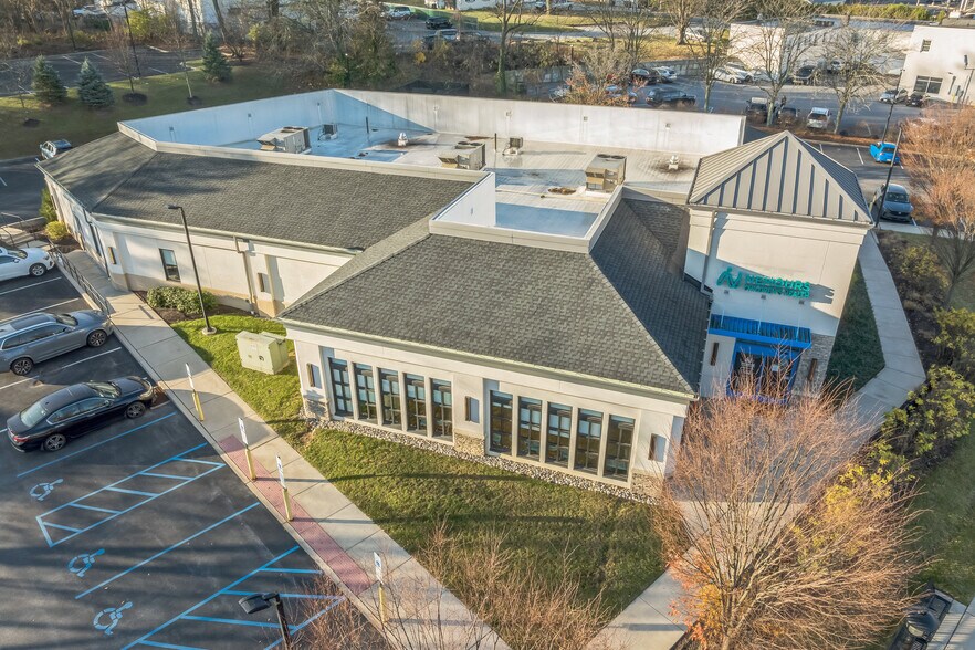 More Photos Of 1676 E Lancaster Ave, Paoli Freestanding For Sale