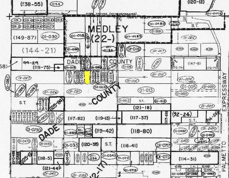 More Photos Of 8300 NW 70th St, Miami Warehouse For Lease