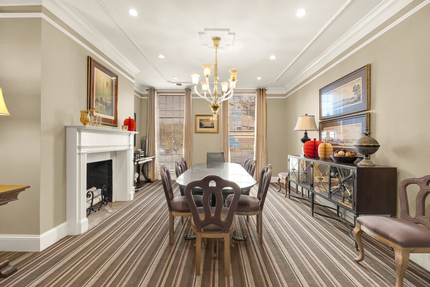 More Photos Of 228 S Washington St, Alexandria Loft Creative Space For Sale