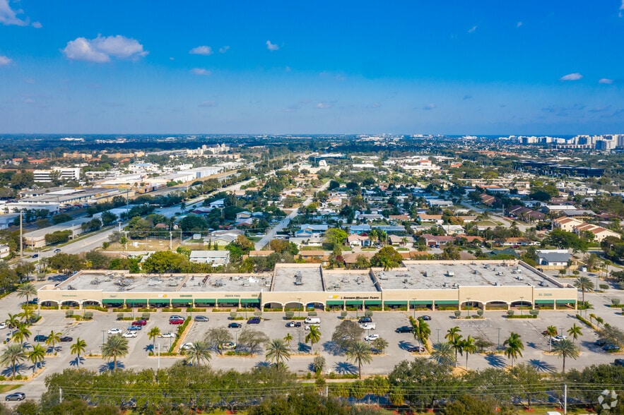 More Photos Of 499 NE Spanish River Blvd, Boca Raton Unknown For Lease