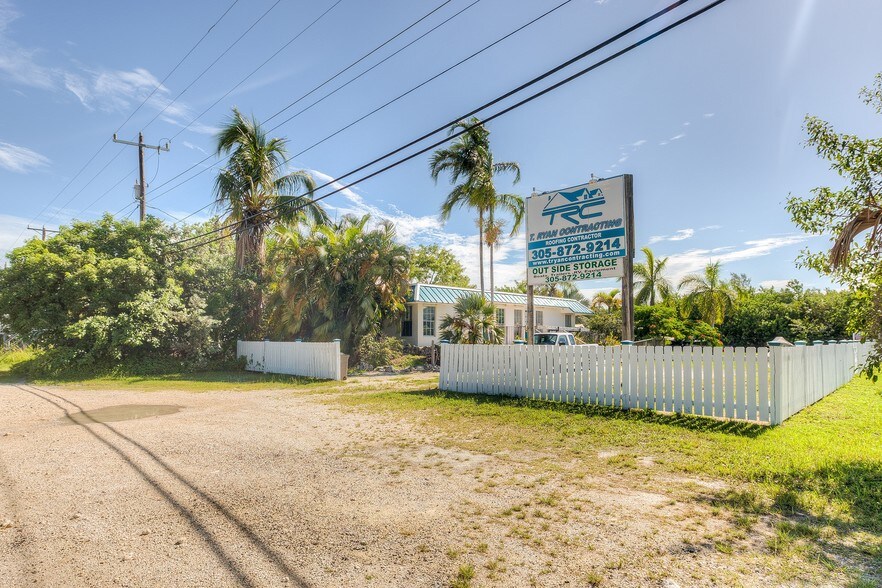 More Photos Of 21423 Overseas Hwy, Cudjoe Key Freestanding For Lease