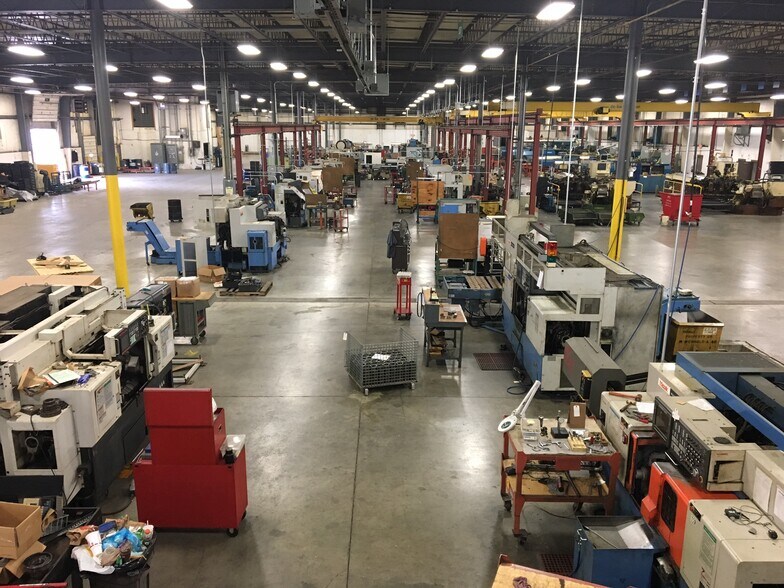 More Photos Of 892 Callendar Blvd, Painesville Manufacturing For Sale