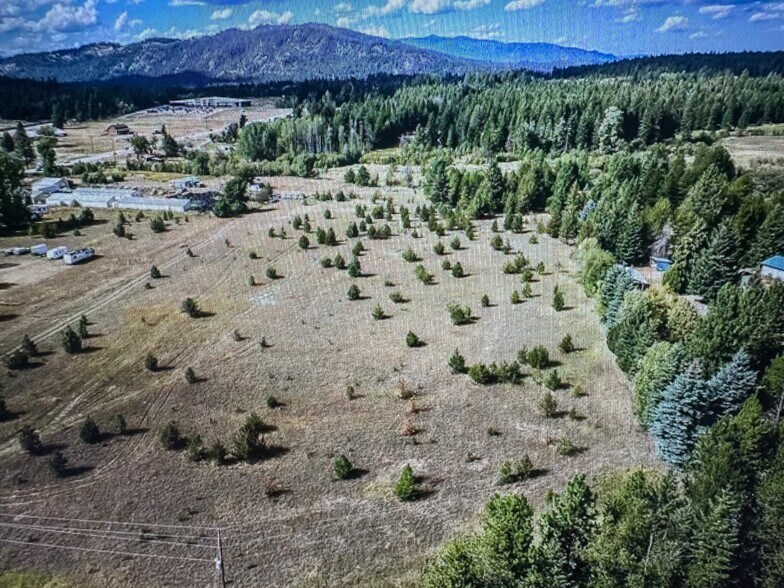 More Photos Of 3 Westmond Rd, Sagle Land For Sale