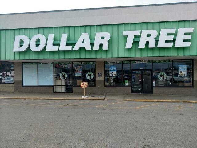 More Photos Of 3685-3721 Hickory Hill Rd, Memphis Storefront For Lease