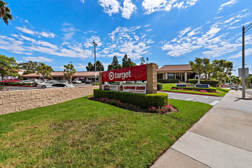 More Photos Of 5735-5767 E Pacific Coast Hwy, Long Beach Unknown For Lease