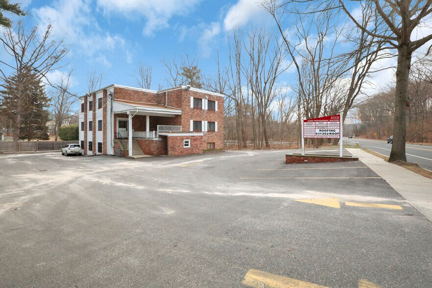 More Photos Of 103 Fort Salonga Rd, Northport Office For Sale