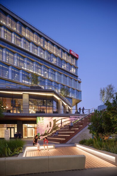 More Photos Of 12101 W Olympic Blvd, Los Angeles Office For Lease