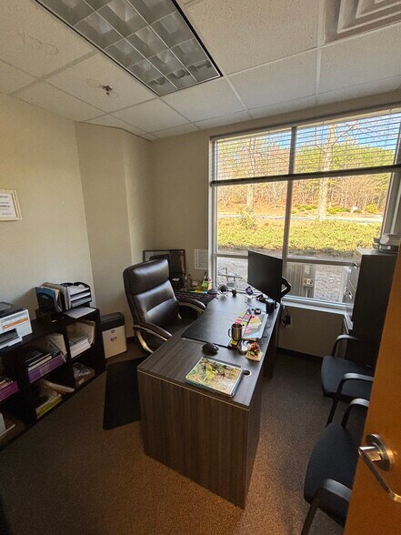 More Photos Of 1172 Satellite Blvd, Suwanee Medical For Lease