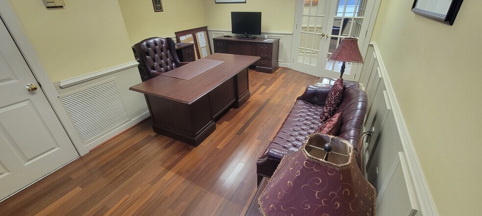 More Photos Of , Silver Spring Office For Sale