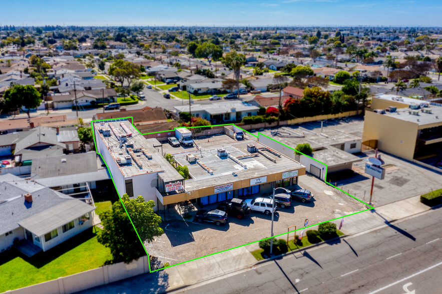 More Photos Of 2000-2010 W Lincoln Ave, Anaheim Freestanding For Sale