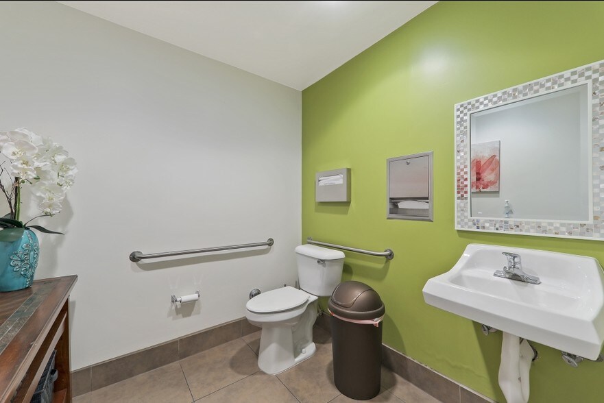 More Photos Of 20651-20671 Lake Forest Dr, Lake Forest Freestanding For Sale
