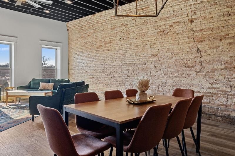 More Photos Of 105 E Main St, Niles Storefront For Sale