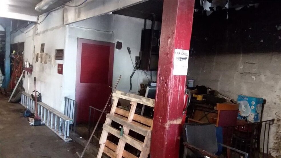 More Photos Of 658 Joseph Ave, Rochester Auto Repair For Sale