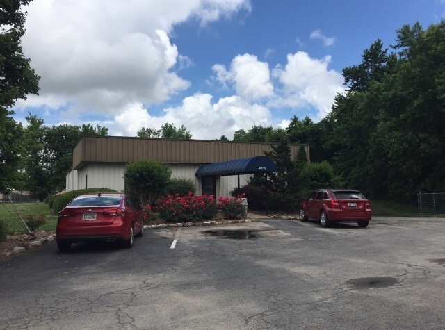 More Photos Of 2076 Allied Dr, Gainesville Warehouse For Lease