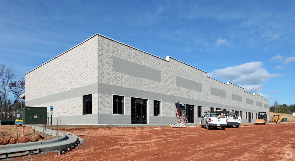 More Photos Of 171 Tradition Trl, Holly Springs Industrial For Sale