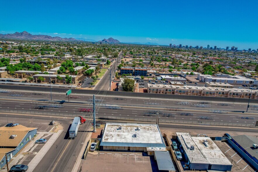 More Photos Of 4496 N Black Canyon Fwy, Phoenix Office Residential For Sale