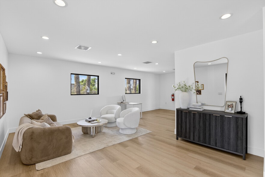 More Photos Of 7002 E Osborn Rd, Scottsdale Medical For Sale