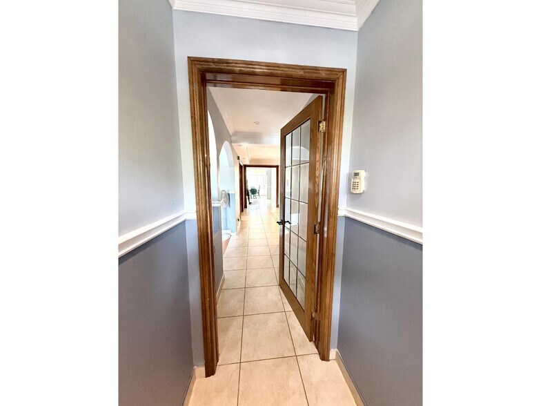 More Photos Of 8850-8856 Ravel Rue, Saint-leonard Apartments For Sale