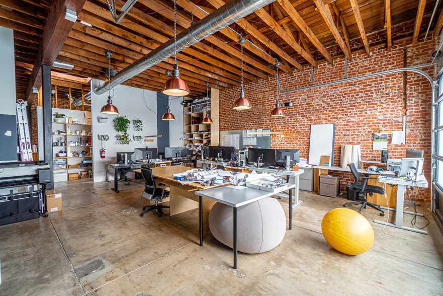 More Photos Of 821 Lime Ave, Long Beach Loft Creative Space For Sale