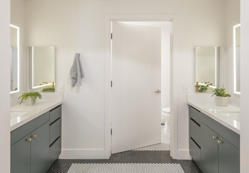 More Photos Of 2556 Telegraph Ave, Berkeley Apartments For Sale